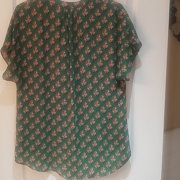 Cabi - Picture 4 of 4